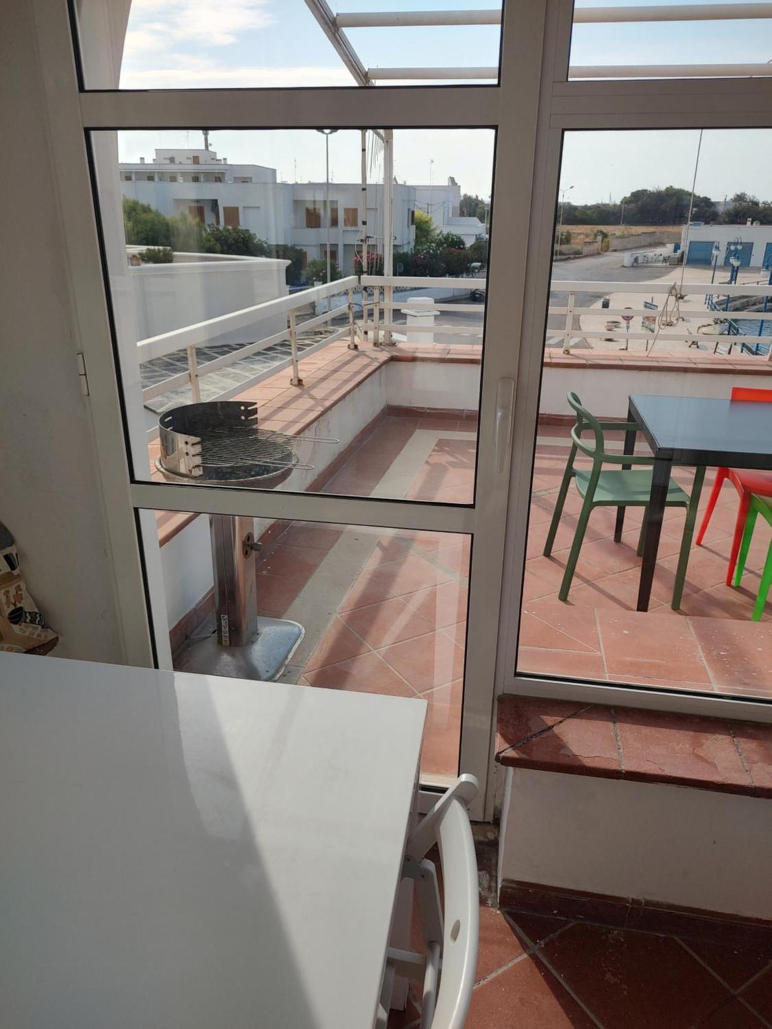 Fronte Del Mare - Seafront Terrace Villa วิลลานอวา ดิ ออสตูนี ภายนอก รูปภาพ