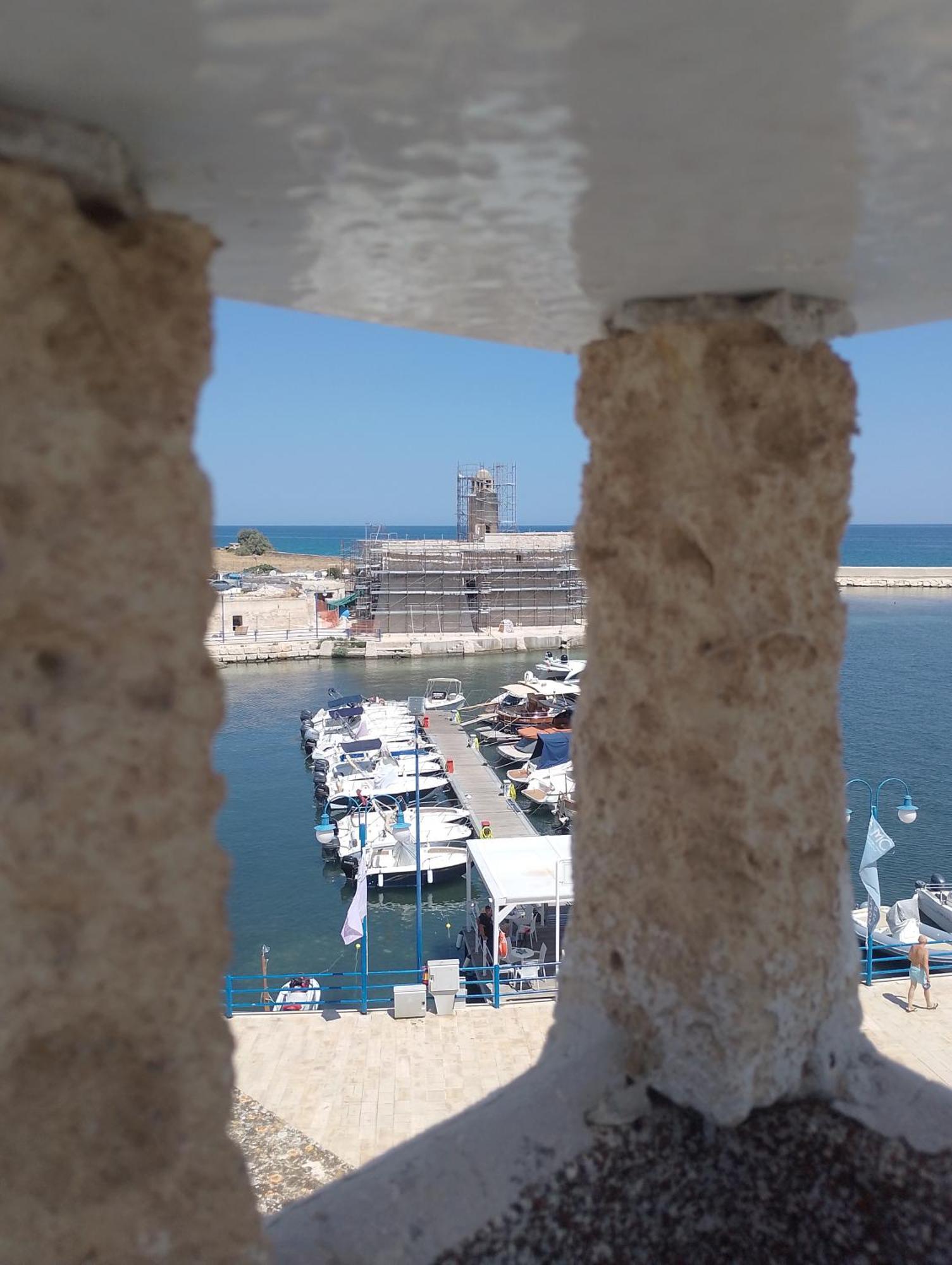 Fronte Del Mare - Seafront Terrace Villa วิลลานอวา ดิ ออสตูนี ภายนอก รูปภาพ